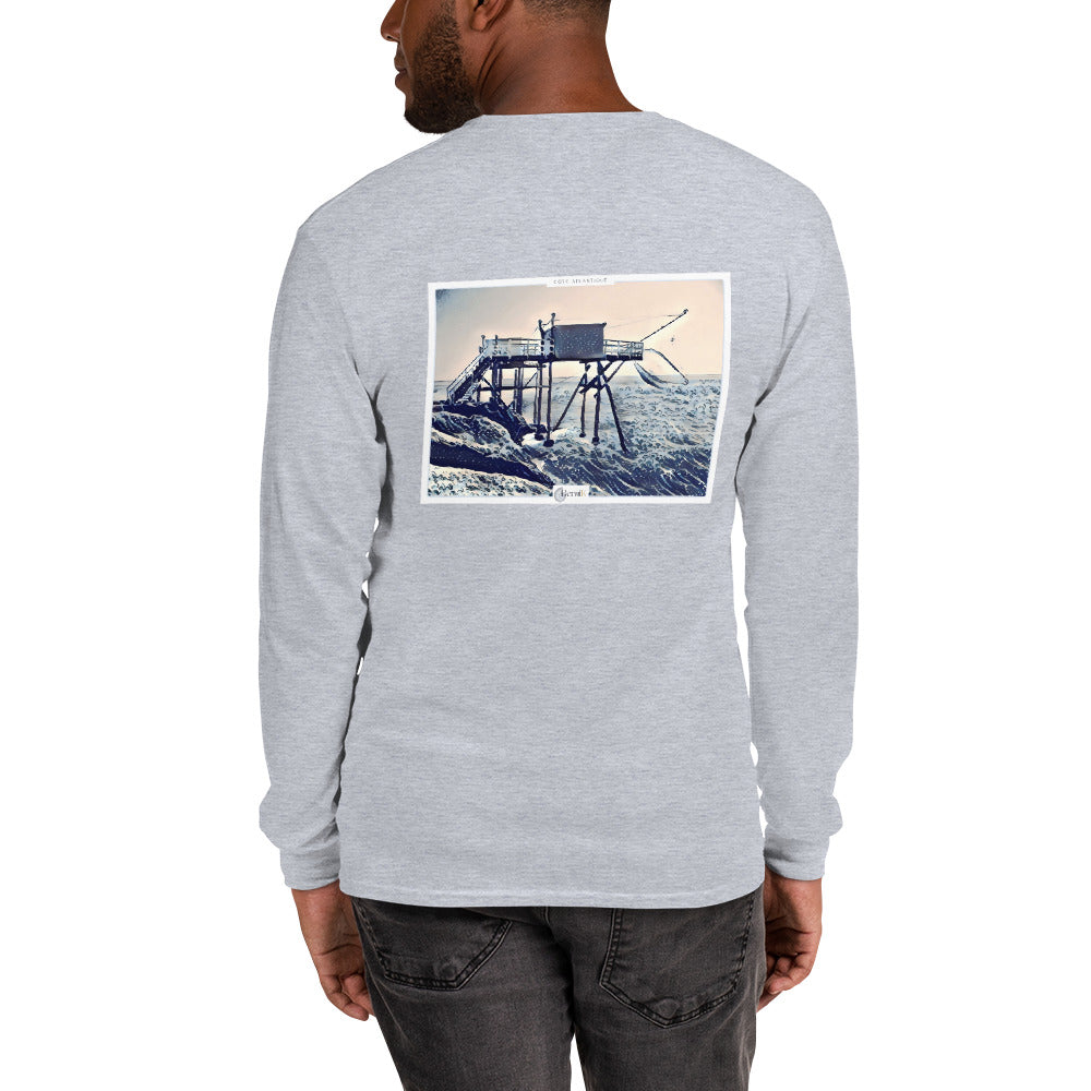 Tshirt en coton de haute qualite, orne d'un carrelet delicat, evoquant la poetie des cotes atlantiques.
