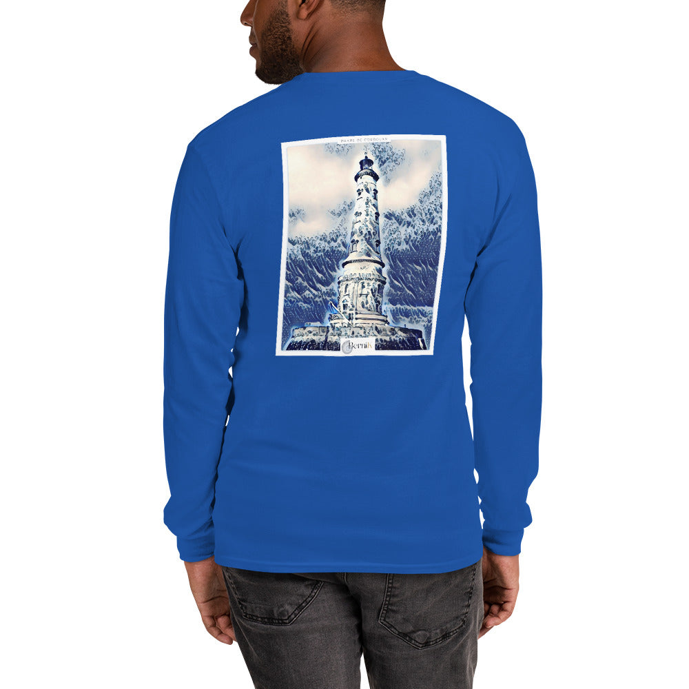 T-shirt en coton premium orné d'une illustration du Phare de Cordouan sur fond de côtes atlantiques, style estampe japonaise bleue.