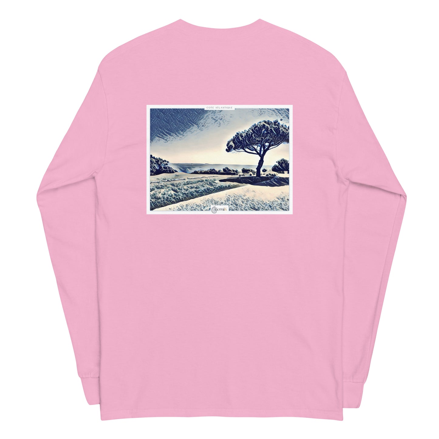 T-shirt en coton premium avec illustration d'un pin parasol, évoquant l'esprit et la beauté de la côte Atlantique.