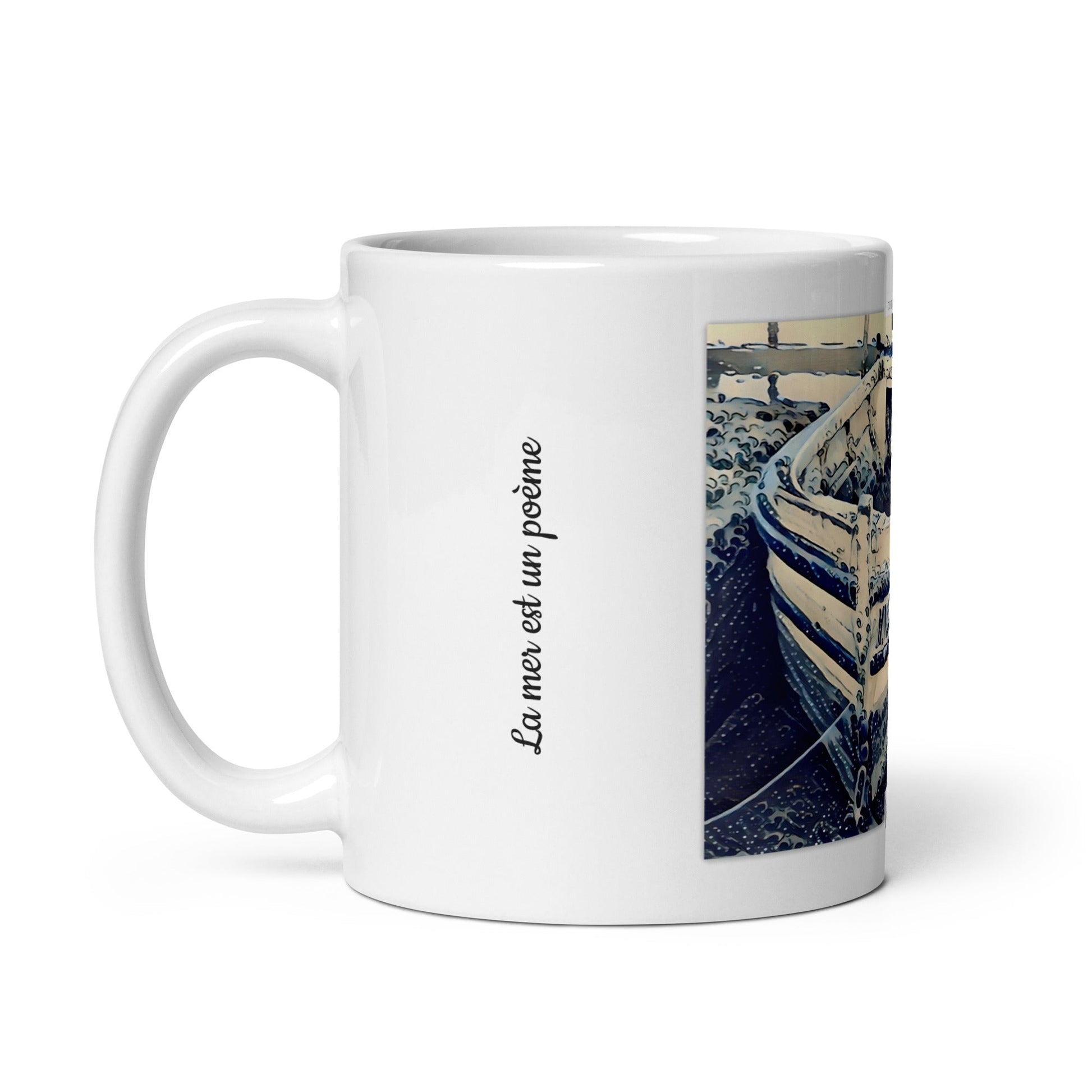 Mug élégant avec une image de barque inspirée des estampes japonaises.