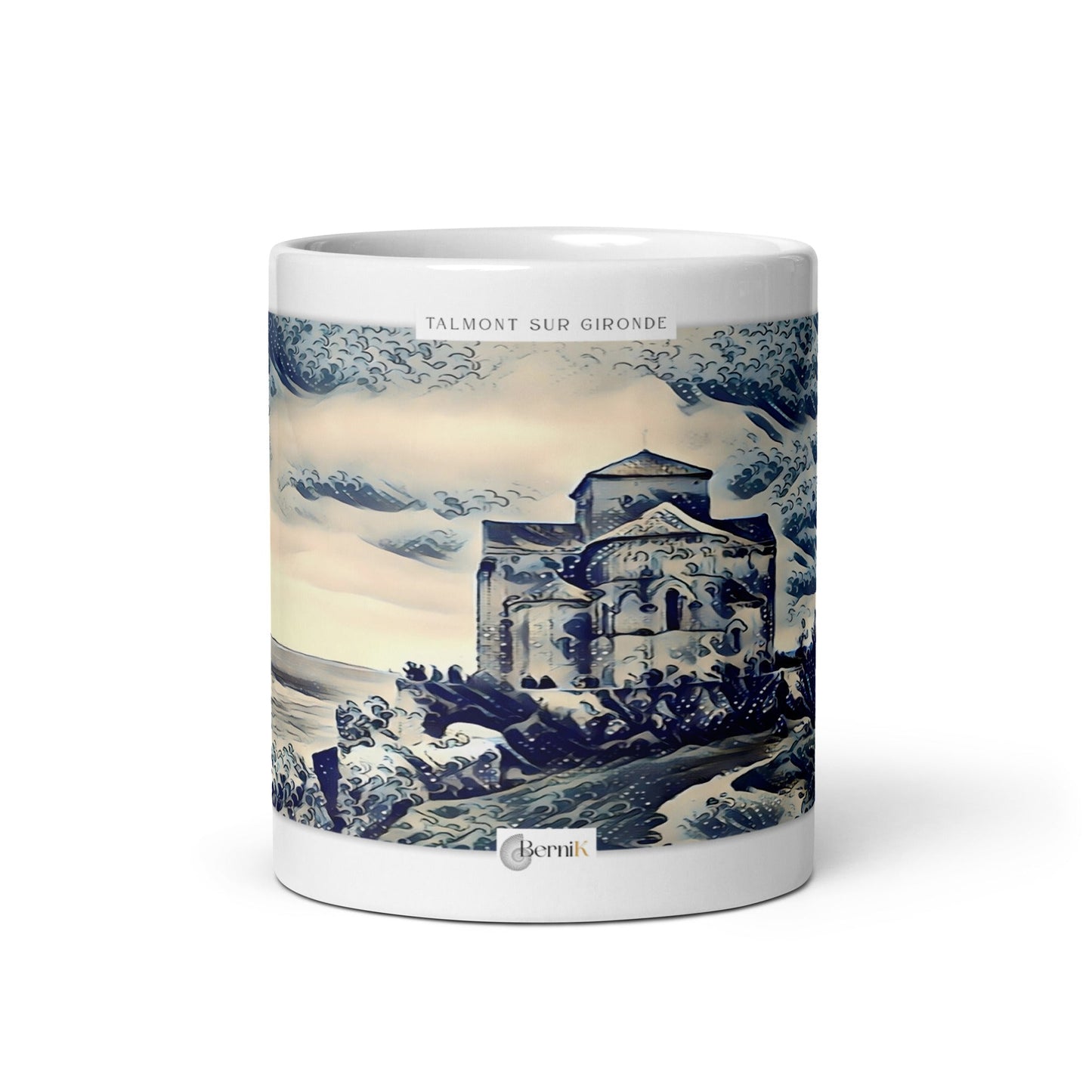 Mug en céramique décoré de l’église de Talmont, perchée au bord de la Gironde.