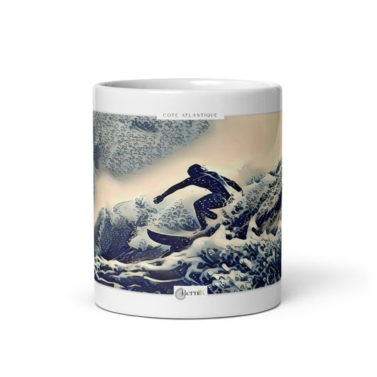 Mug avec illustration d'un surfeur à Hossegor, surfant les vagues de l'océan Atlantique.